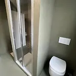 2br 2ba Ultra-fast Wifi Steps To Metro בית נופש מילאנו