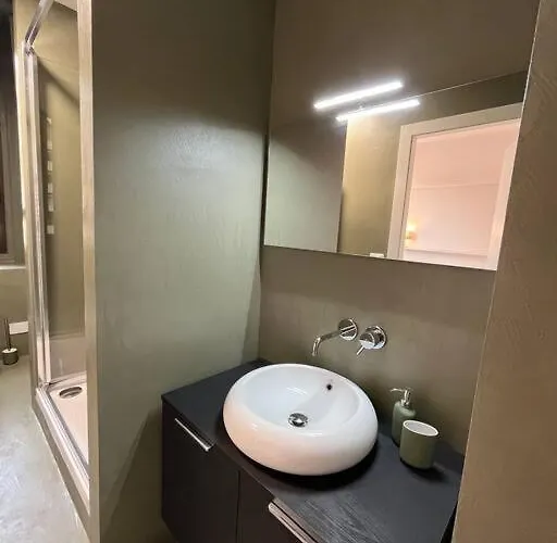 2br 2ba Ultra-fast Wifi Steps To Metro Mailand