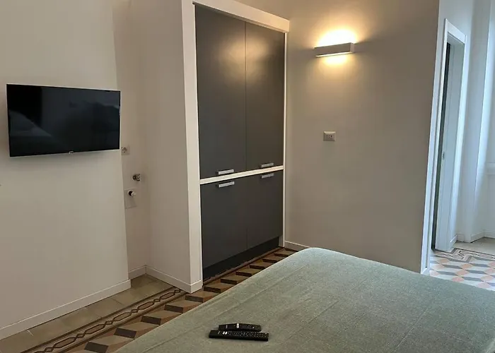 2br 2ba Ultra-fast Wifi Steps To Metro Prázdninový dům Milán